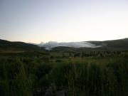 LA LECHE SE VIERTE AL AMANECER EN LA VEGA AVILA