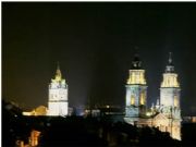 Vista nocturna de la Catedral de Lugo