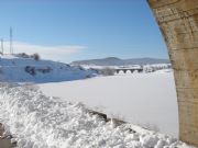 Pantano del Ebro helado. Arija, Burgos