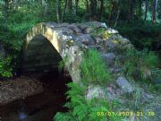 Puente medieval en Xuo