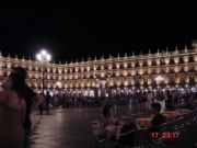 Vista nocturna de la Plaza Mayor de Salamanca