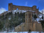 Iglesia y castillo