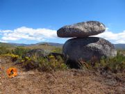 Rocas caballeras en A Veiga