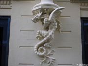 Casa dragones. Valencia