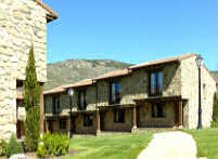 Centro Rural Ribera del Corneja. Navacepedilla de Corneja, vila